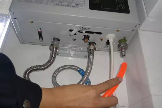 燃气热水器坏了怎么修