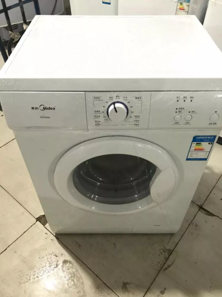 滚筒洗衣机如何清洗污垢