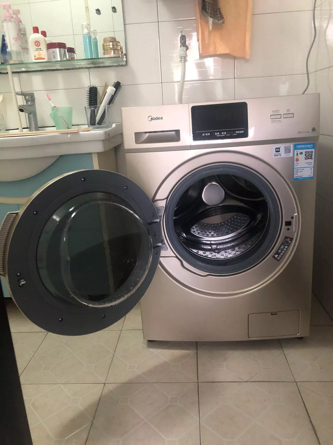 滚筒洗衣机怎么清理污垢